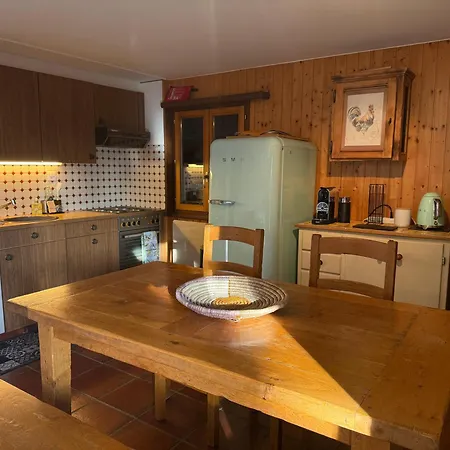 Apartman La Licorne - Cozy Alpine Hideaway In Diogne *